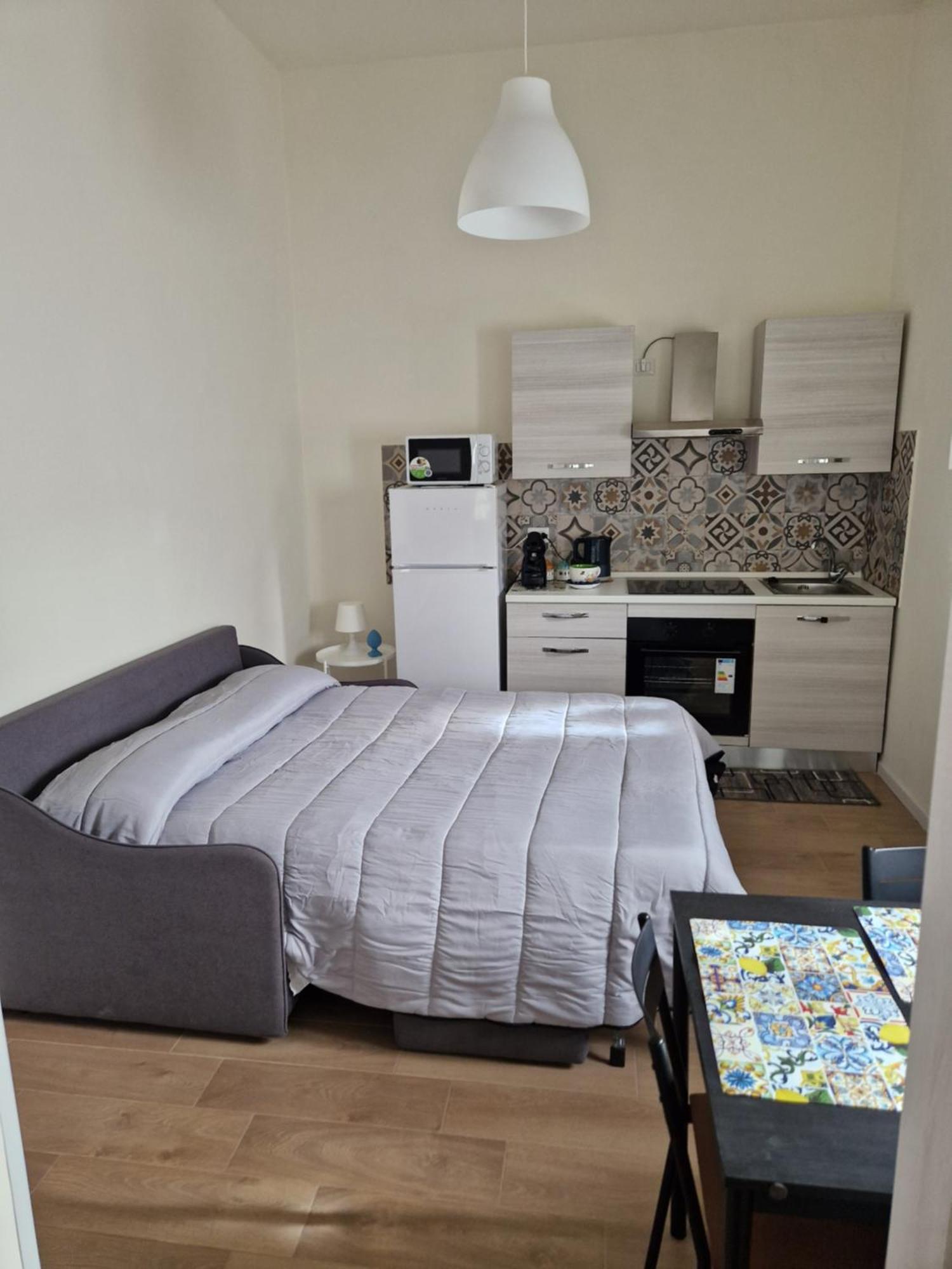 Casa Del Sole Apartman Catania-Fontanarossai nemzetközi repülőtér Kültér fotó
