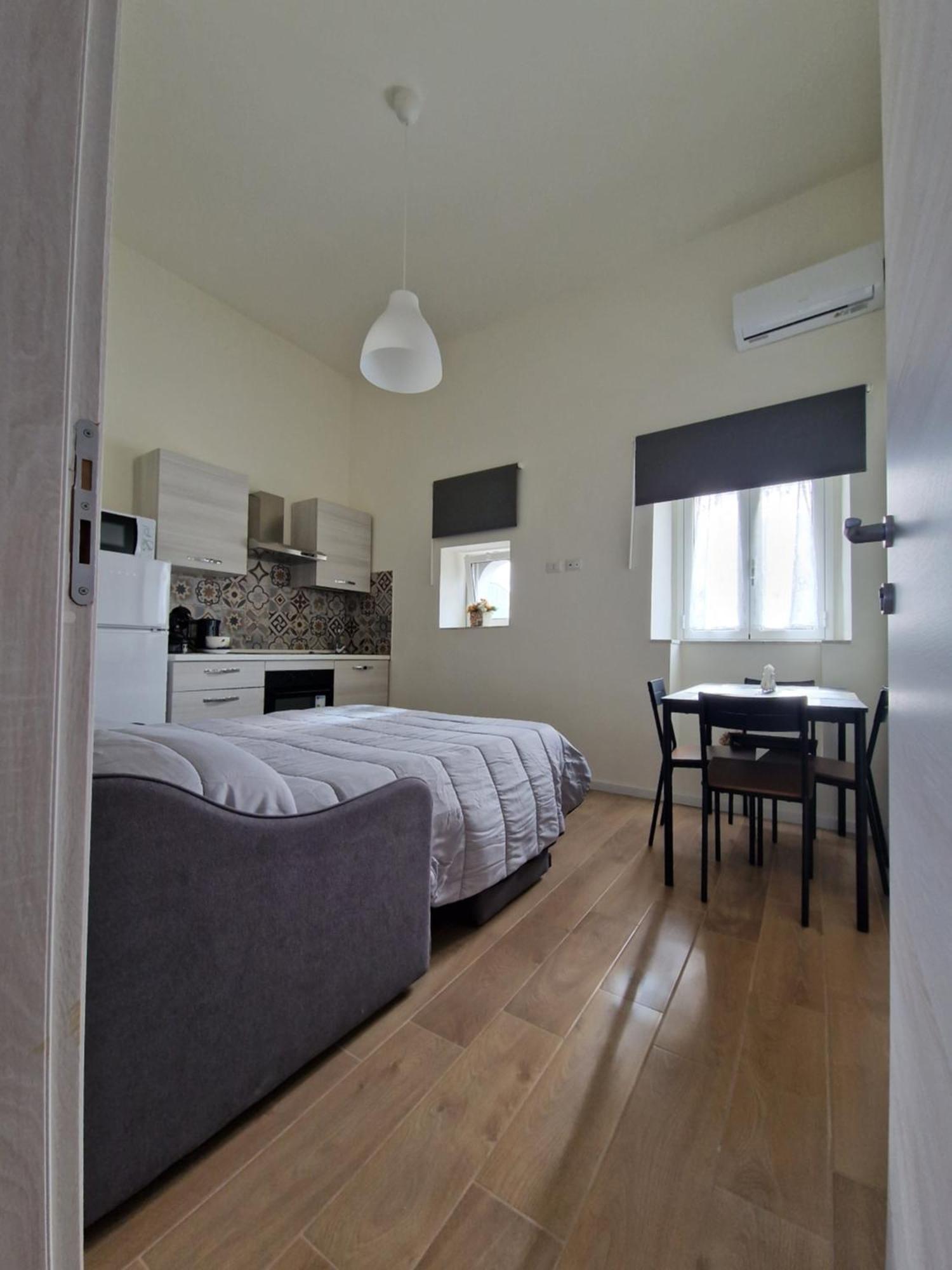 Casa Del Sole Apartman Catania-Fontanarossai nemzetközi repülőtér Kültér fotó