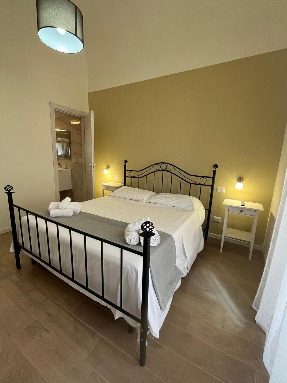 Casa Del Sole Apartman Catania-Fontanarossai nemzetközi repülőtér Kültér fotó